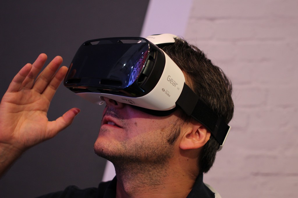 Virtual Reality Goggles Future Video Marketing